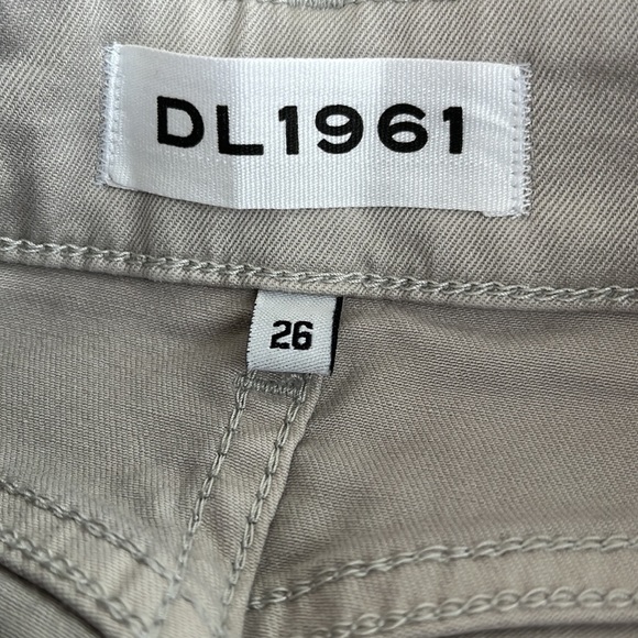 DL1961 Margaux Instasculpt Ankle Skinny Size 26 In Pumice NWT - Picture 6 of 9